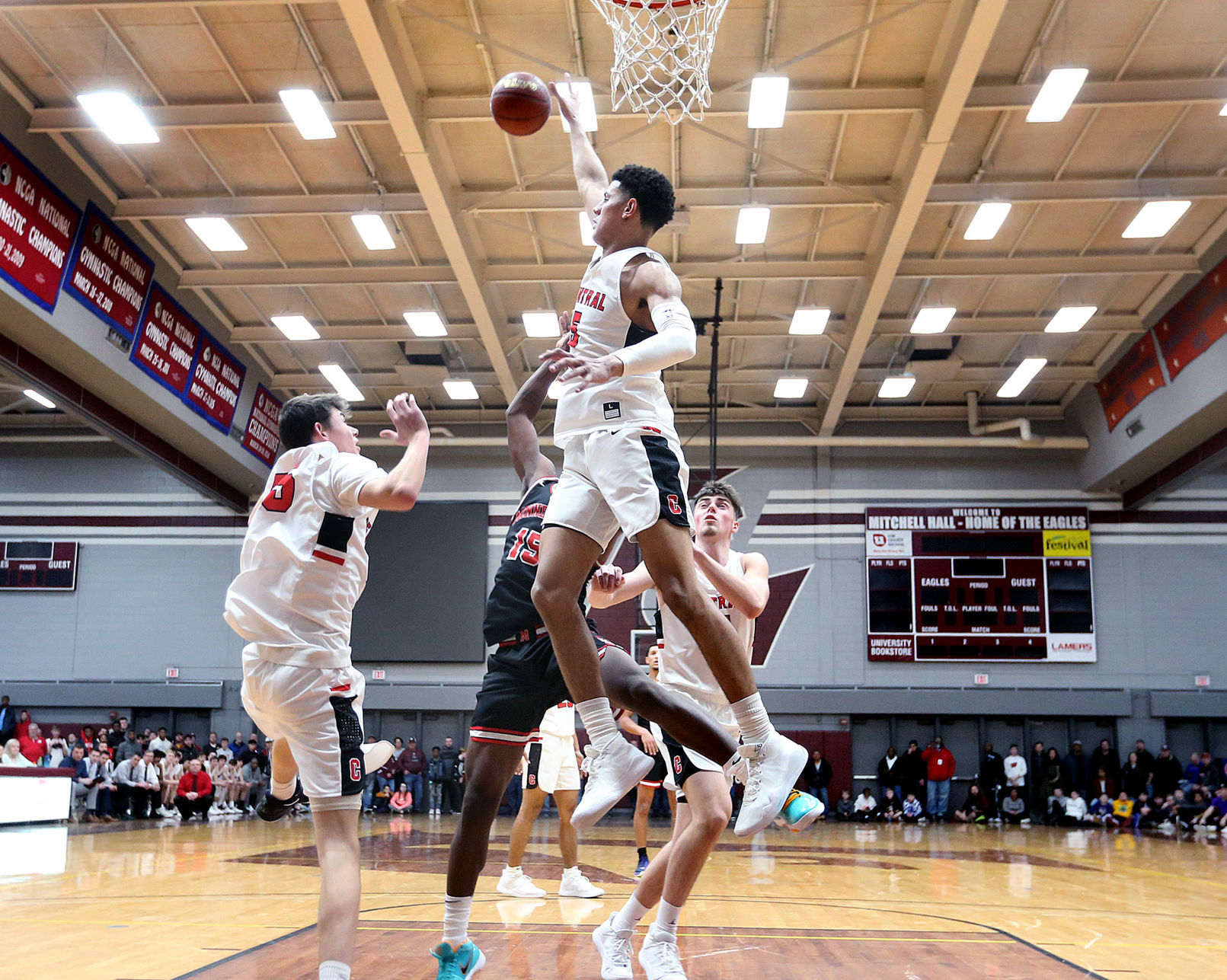 February 1: Minnehaha vs. Central